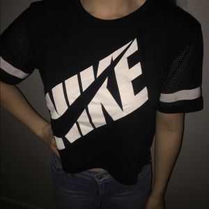 nike black crop top w/ see through sleeves